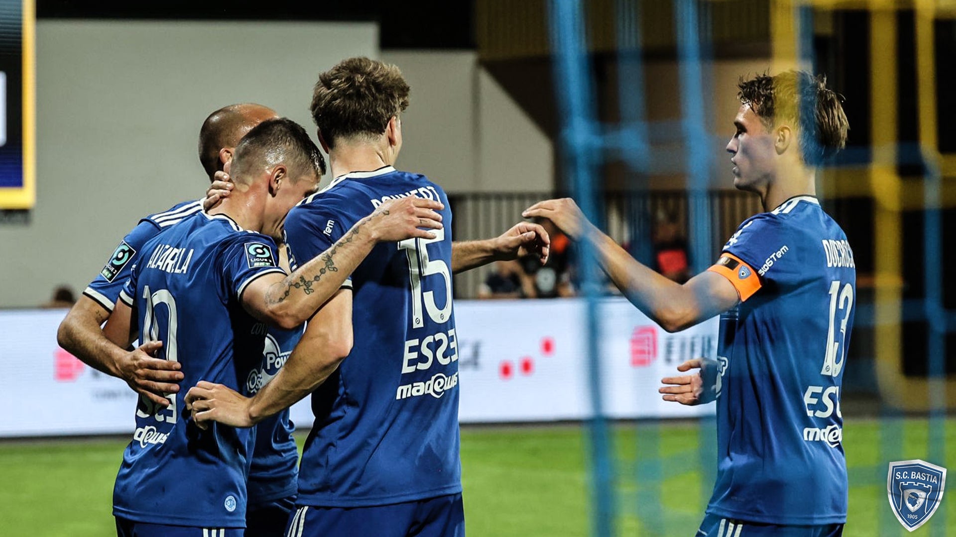 Le Sporting renverse le match et rebondit à Pau