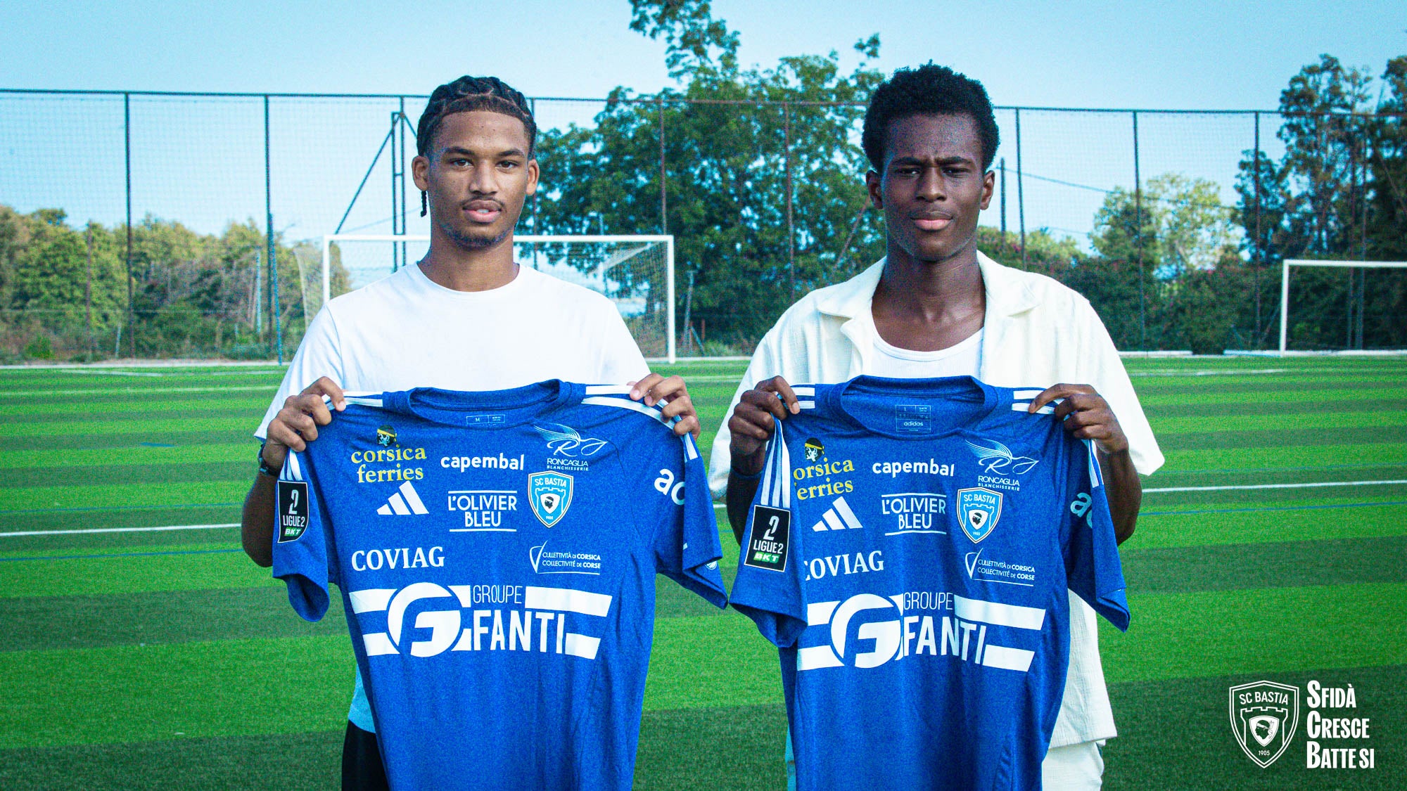 Noa Donat et Yahya Bathily signent en professionnel avec le Sporting