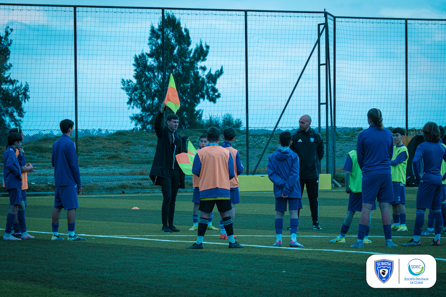 ECOLE DE FOOT : SENSIBILISATION À L'ARBITRAGE