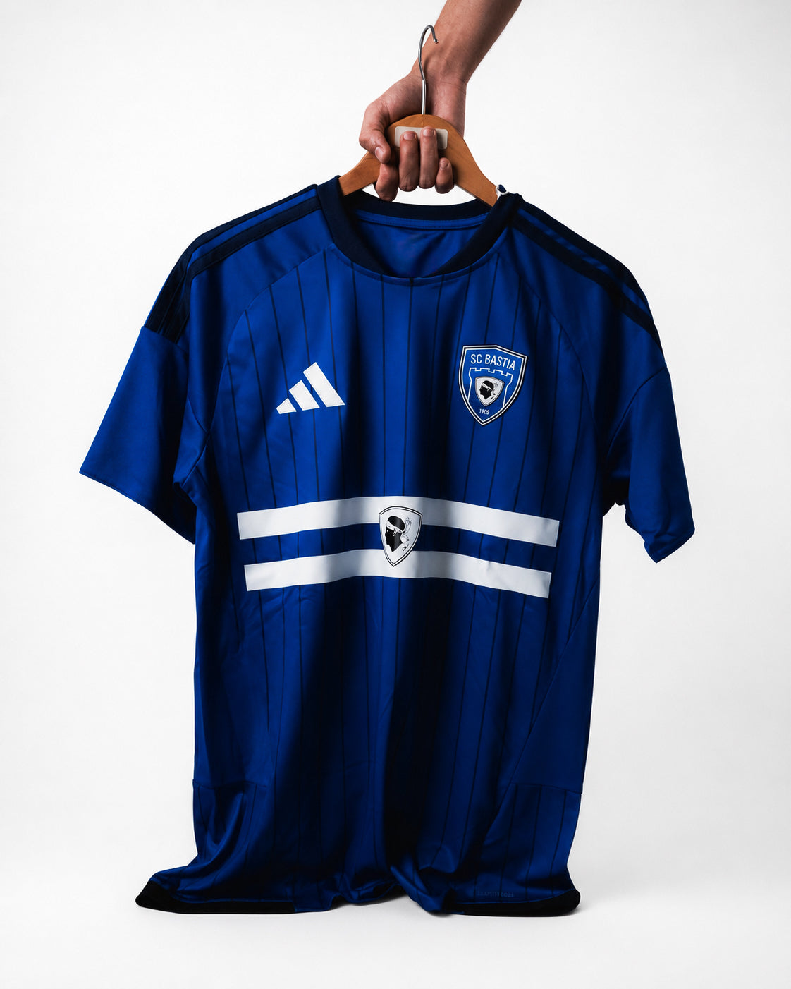 BIANCH'È TURCHINU. NOUVEAUX MAILLOTS DISPONIBLES
