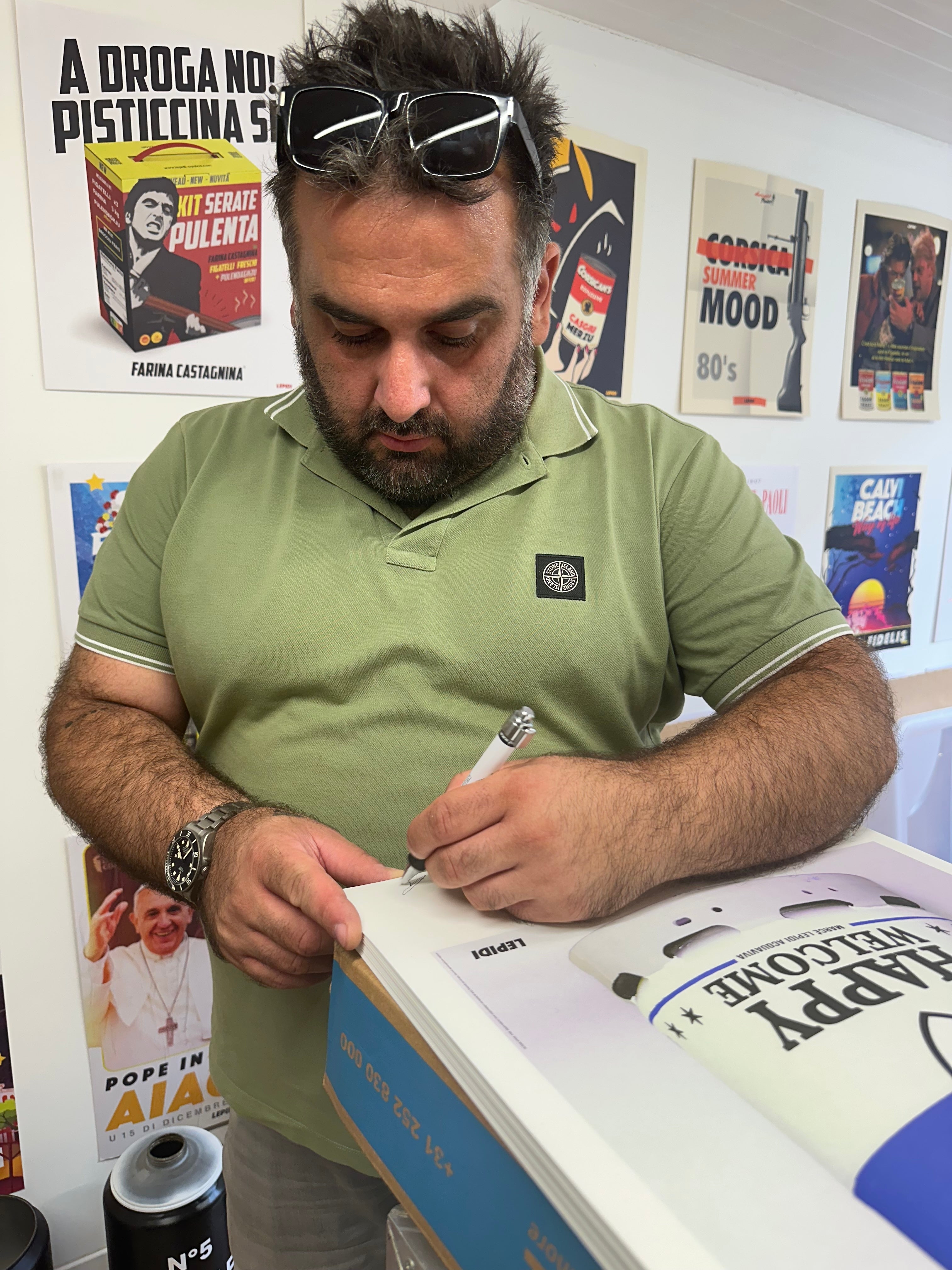 L'affissi di i 120 anni : Marcè Lepidi